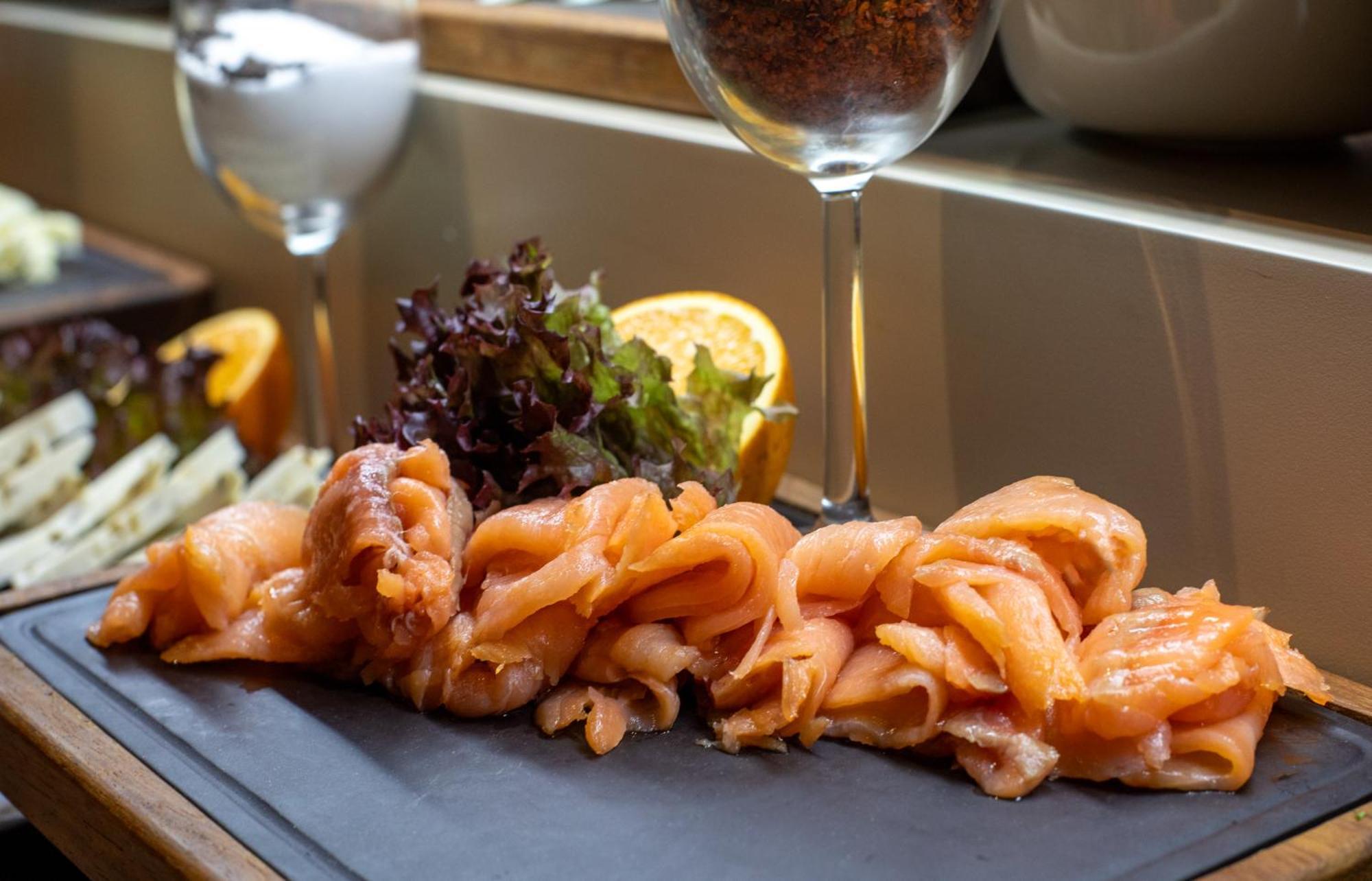 Bentley Hotel Old City-Special Class Stambuł Zewnętrze zdjęcie Smoked salmon